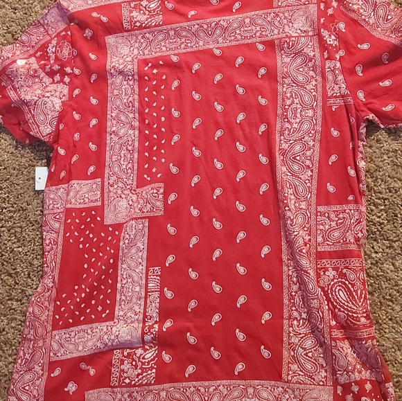 Large Red Bandana print Brooklyn Cloth Mens T Shirt NWT - Picture 4 of 4